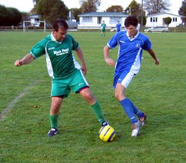 06-05-27 Waikato C v Wanderers Who (1-1) - 08